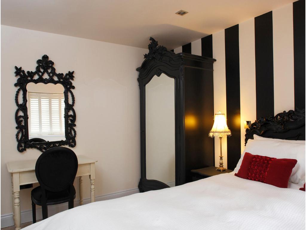 The Broad Leys Bed and Breakfast Aylesbury  Rum bild