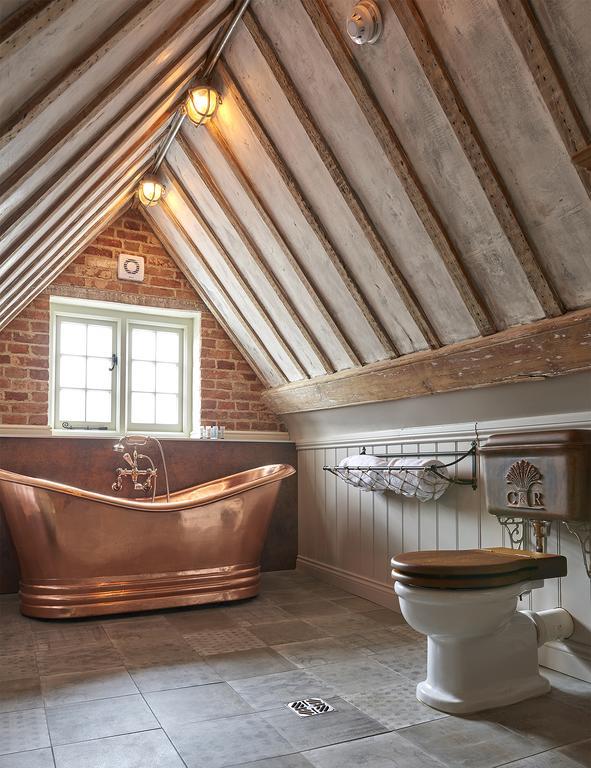 The Broad Leys Bed and Breakfast Aylesbury  Exteriör bild